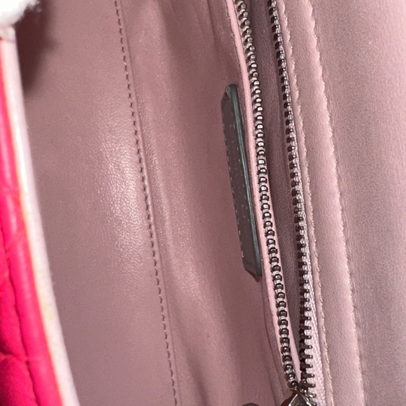 💎✨Authentic 💎✨Dior
Multicolor Cannage Quilted Lambskin Leather Mini Lady Dior - Picture 6 of 11